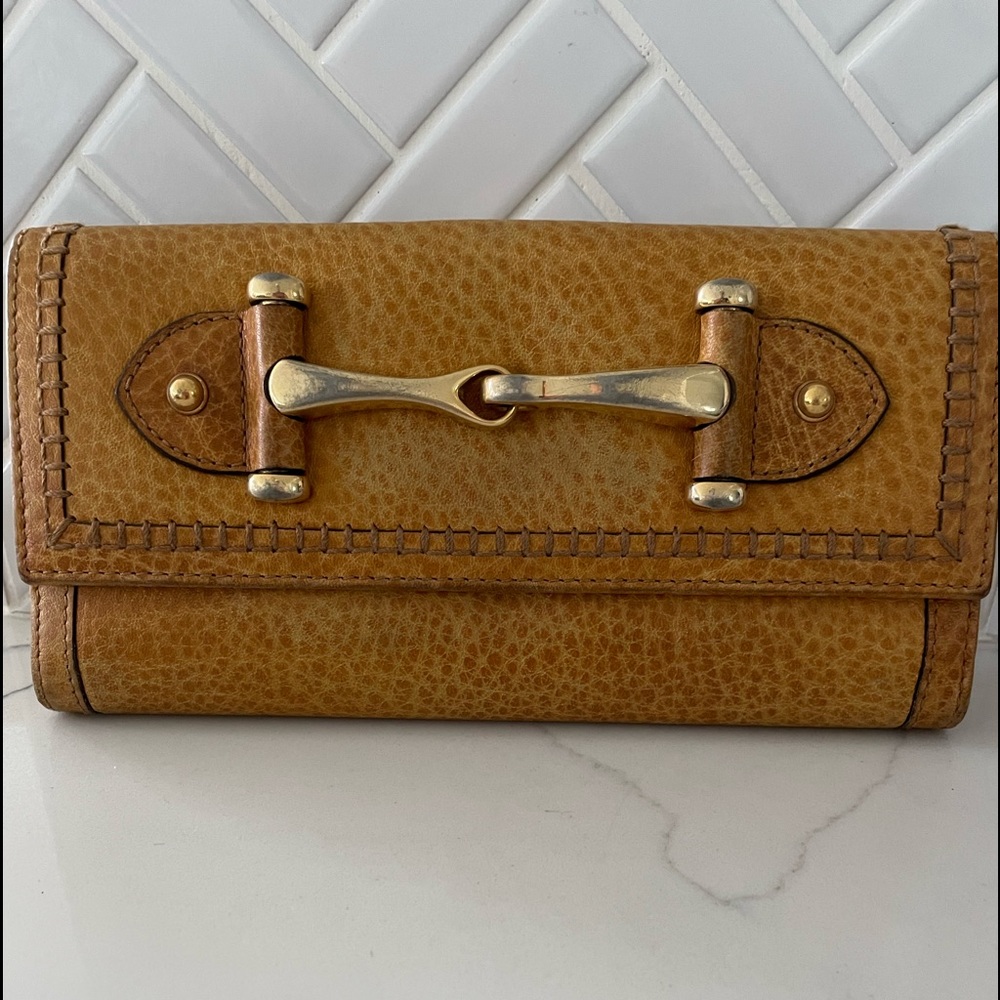 Gucci wallet